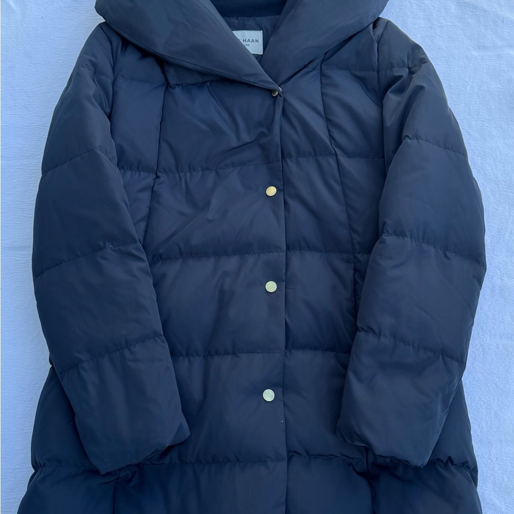 NWT Women’s Cole Haan Navy Puffer Jacket L